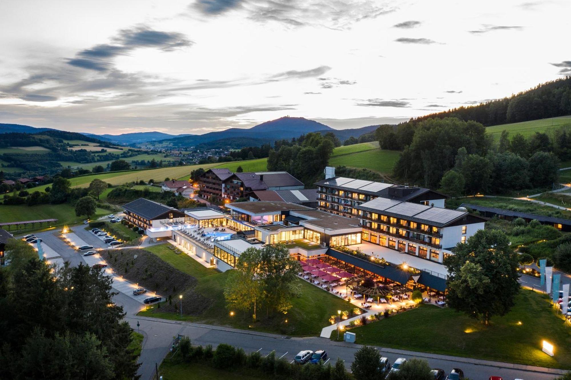 לאם Sonnenhof Resort Bayerischer Wald מראה חיצוני תמונה